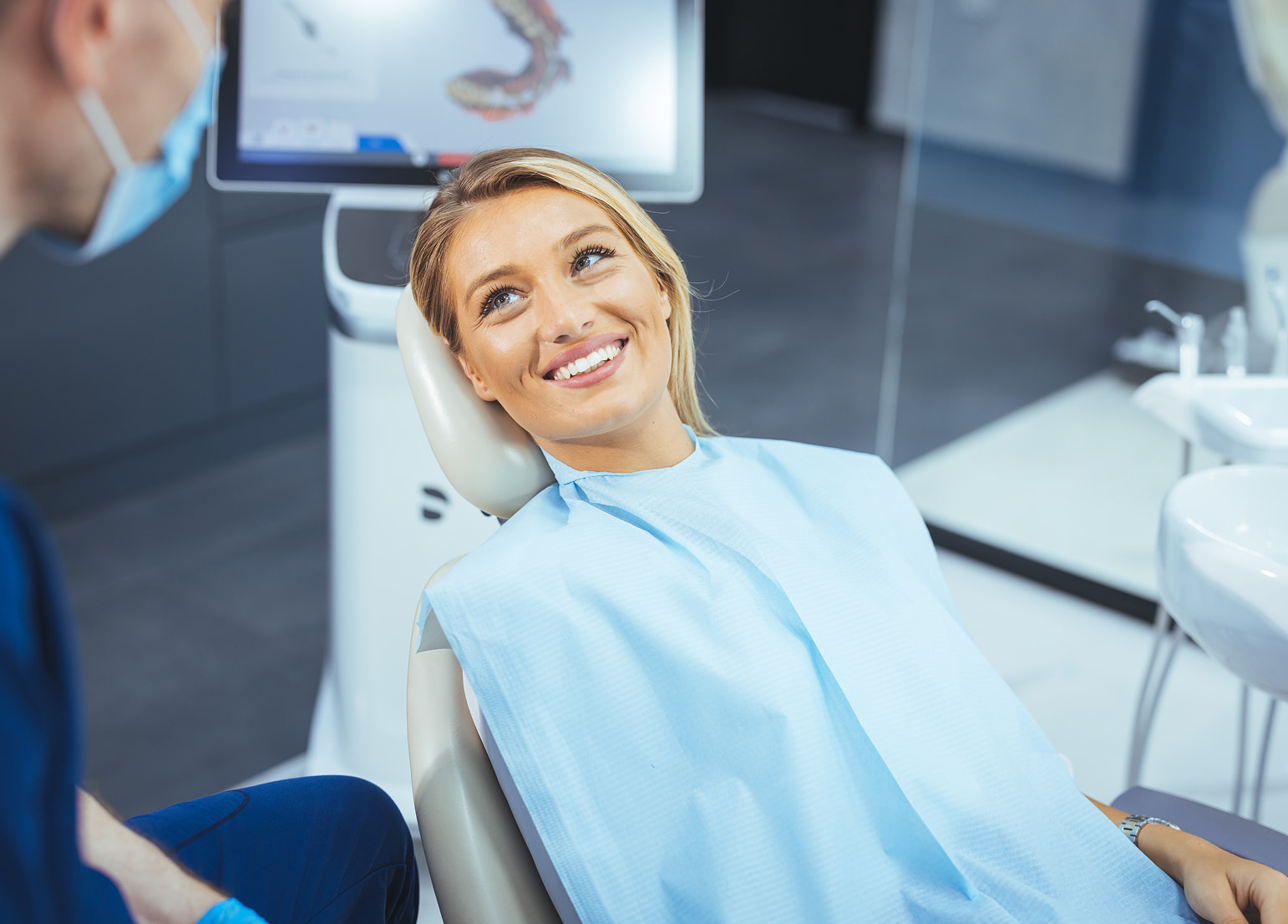 Patient comfort and care during oral surgery with anesthesia and gentle techniques