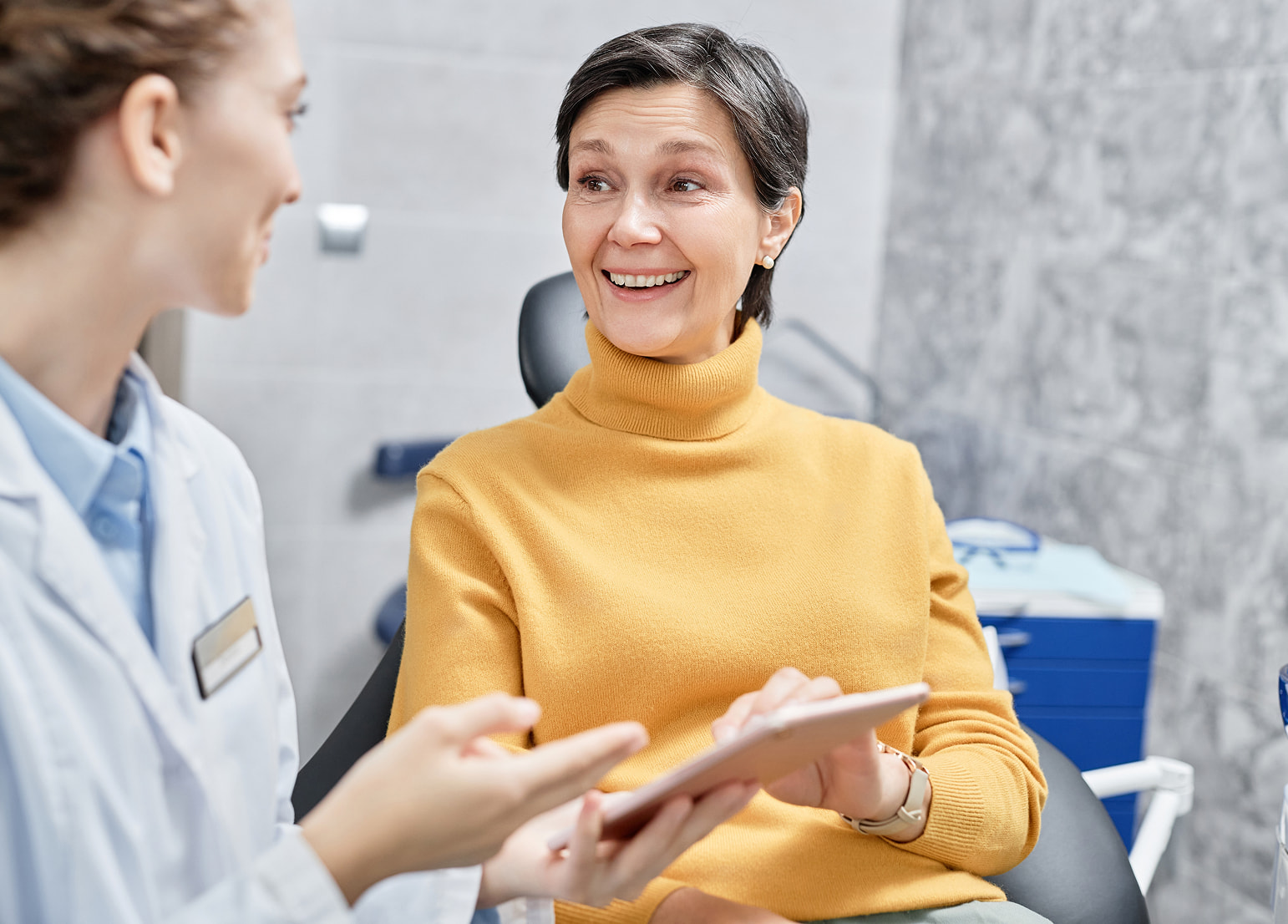 Post-oral surgery recovery and aftercare instructions for smooth healing